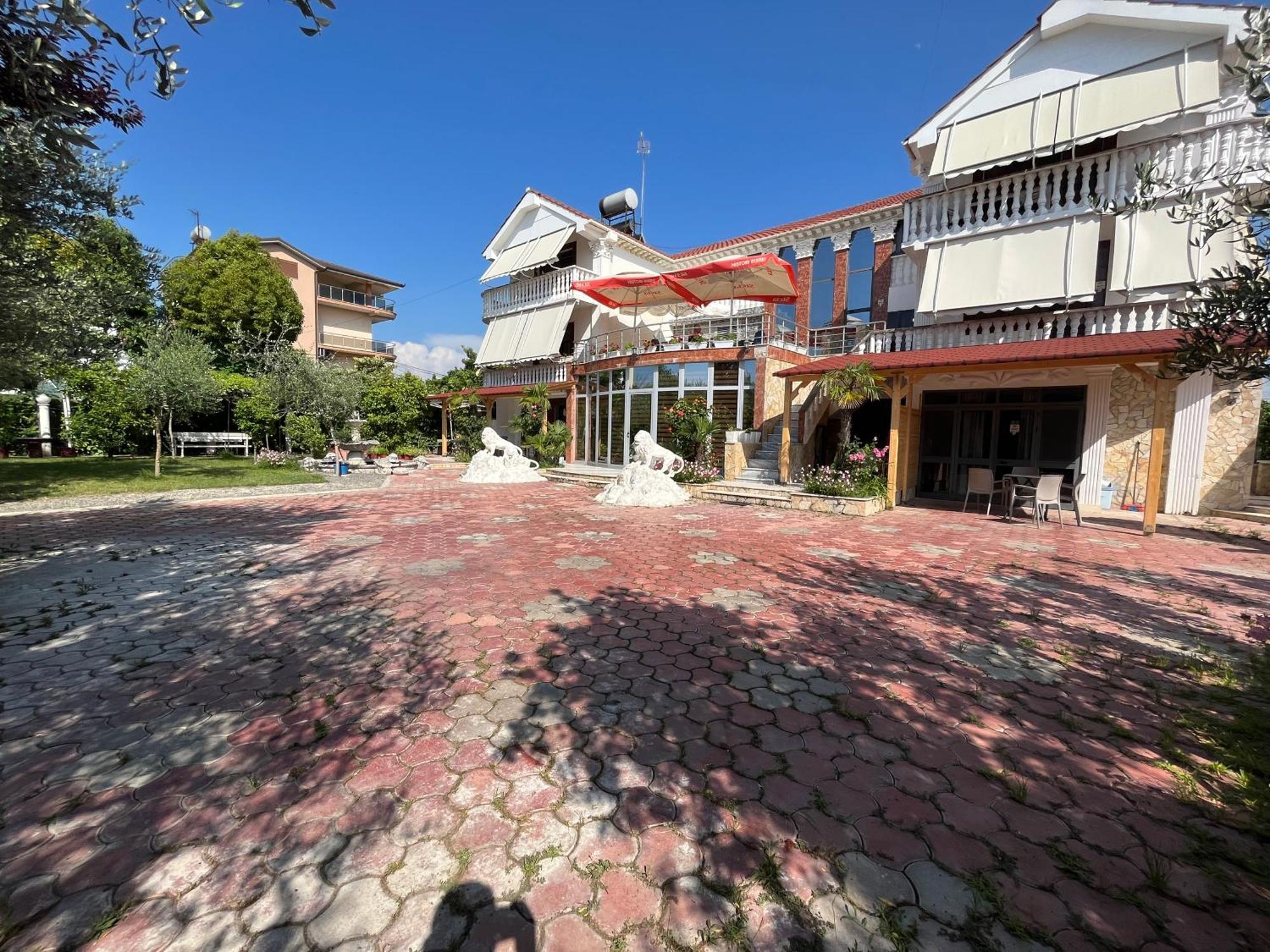 דורס Villa Kasa מראה חיצוני תמונה